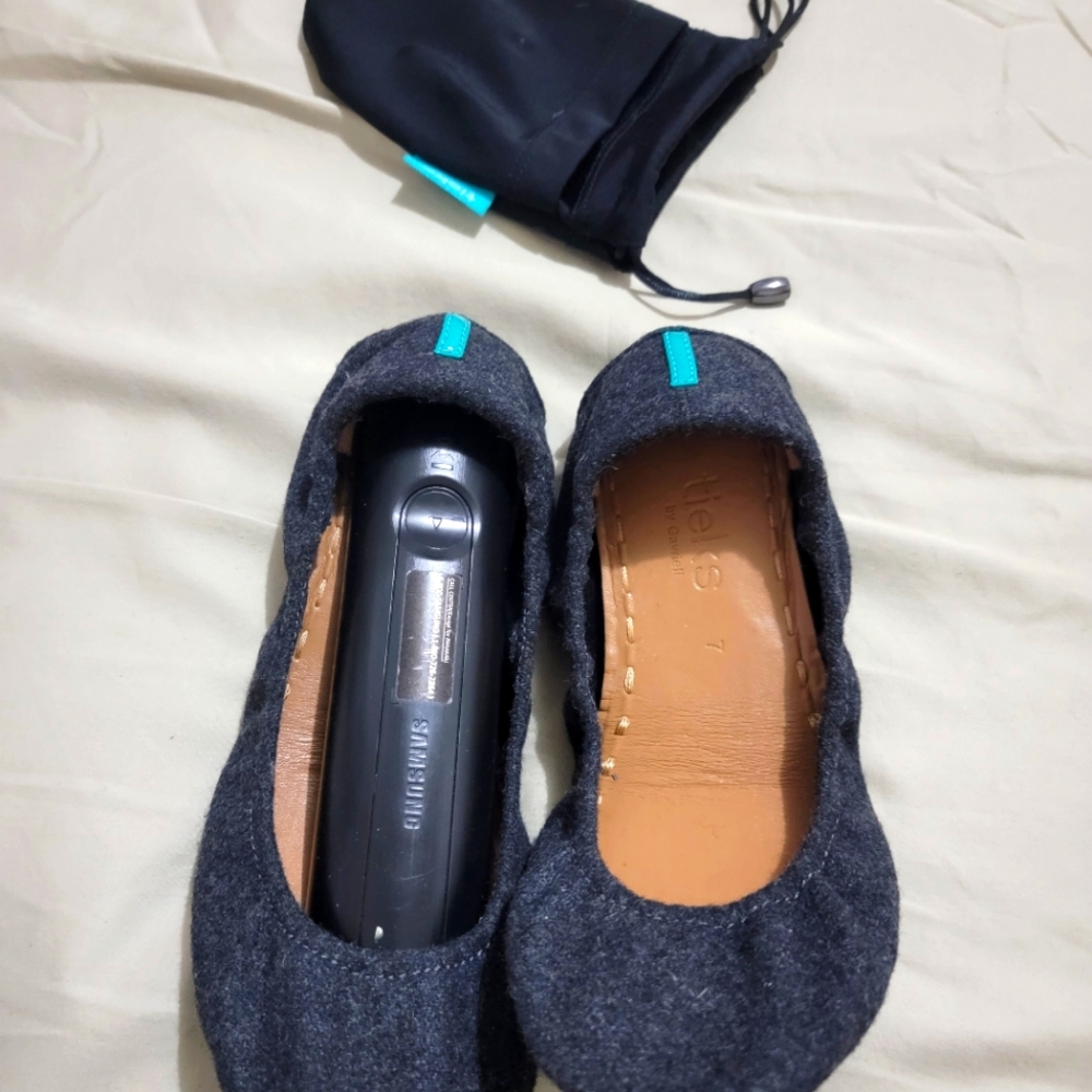 Tieks Greystone flats